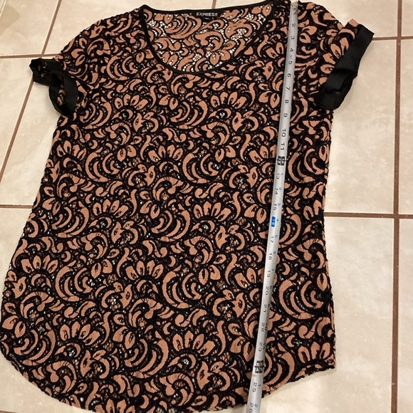 Express Top - Picture 10 of 12